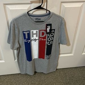 Tommy Hilfiger t shirt